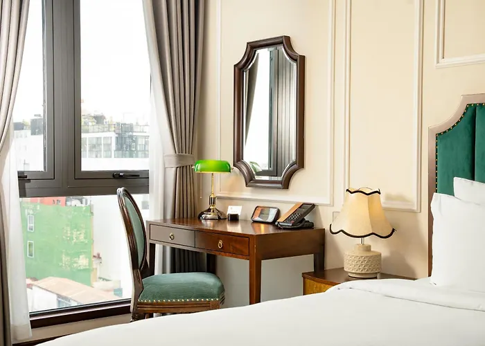 Gm Premium Hotel