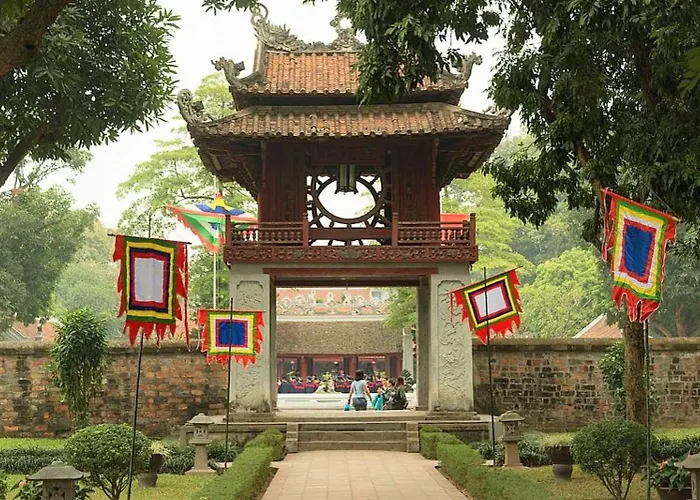 The Oriental Jade Hotel